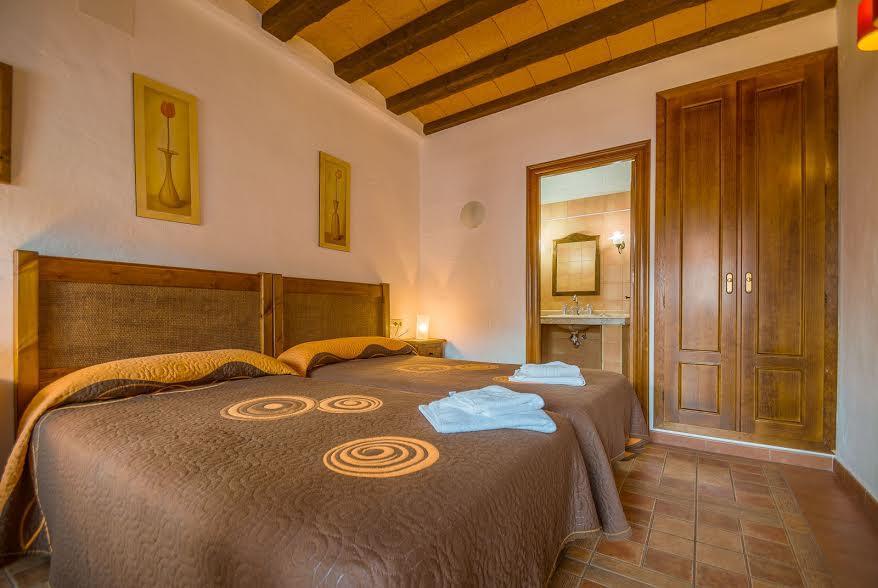 Hostal Nuevo Milan I San Clemente  Ngoại thất bức ảnh
